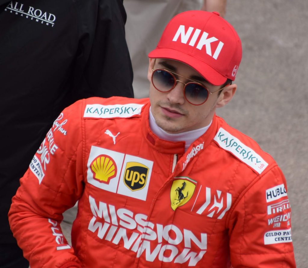 Briatore: "Leclerc sia il primo pilota", ma dimentica l' #EssereFerrari