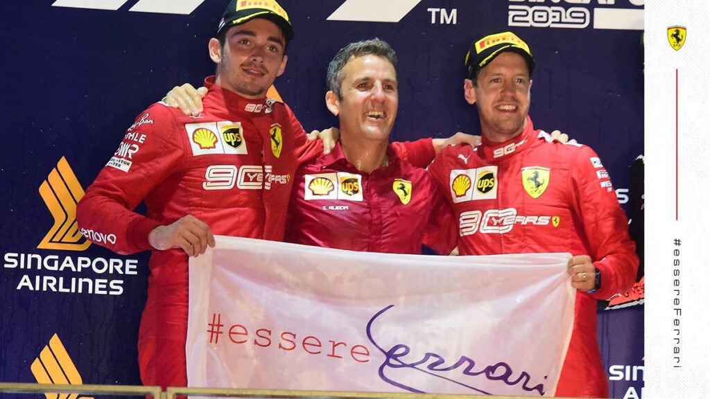 Ferrari a due punte per cavalcare l'emozione