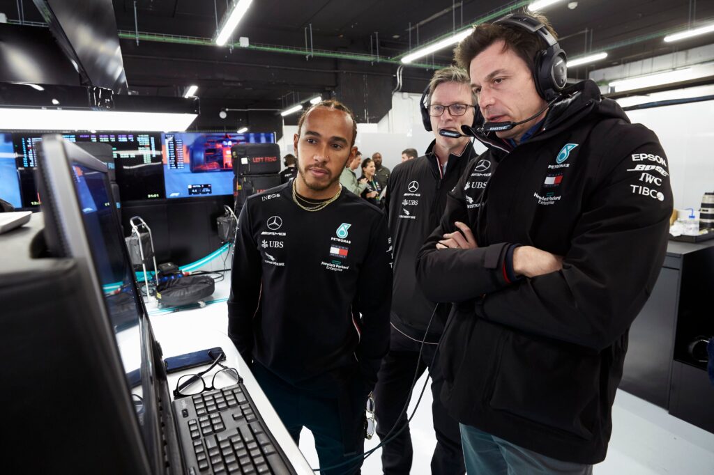 Mercedes: la stabilità aziendale è il segreto dei successi in F1