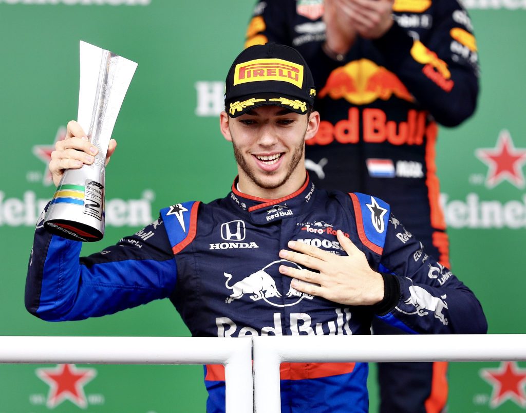 F1, Pierre Gasly festeggia il secondo posto in occasione del GP Brasile 2019
